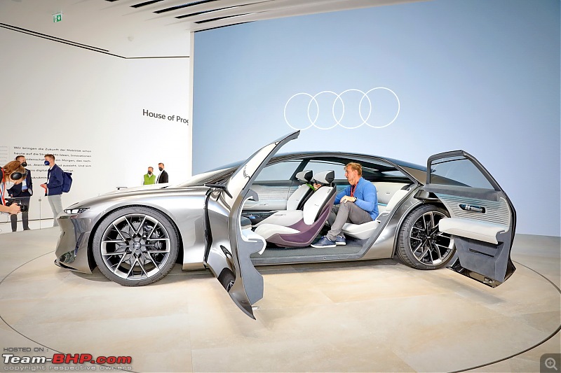 Audi Grand Sphere concept teased; to preview the design for the brand's A8 successor-audigrandsphereconcepta842.jpg