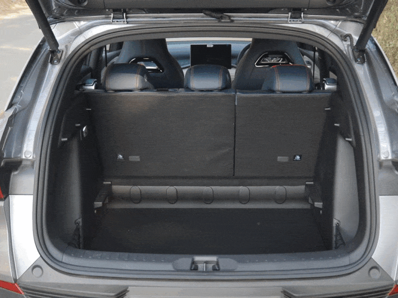 Name:  bootspace.gif
Views: 6020
Size:  477.2 KB