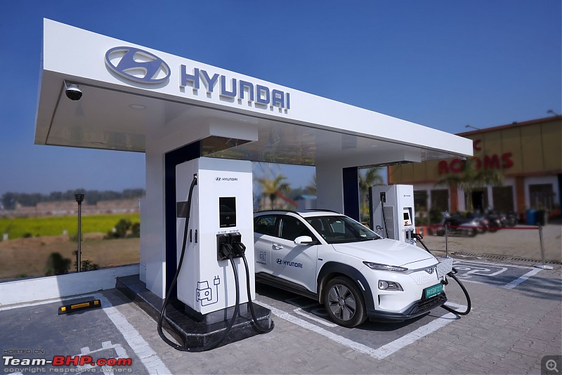 Hyundai installs DC fast chargers across key Indian highways-20230201_130224.jpg