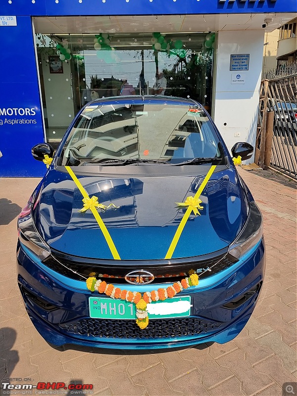 Tata Tiago Electric Review-front.jpg