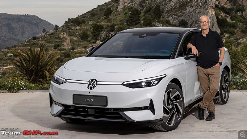 Production-ready Volkswagen ID.7 electric sedan spied ahead of global debut in Q2 2023-vwid.7erstmalszeigtsichdieelektrolimousineohnetarnung.jpg