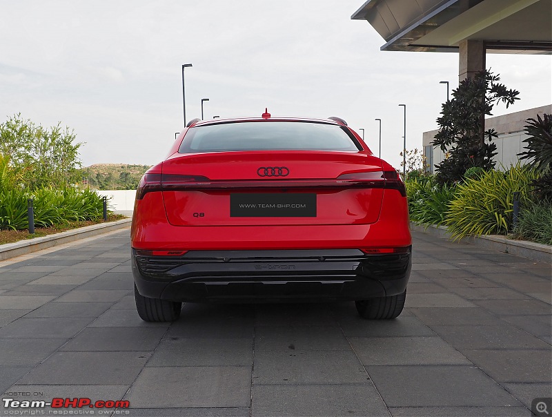 Audi Q8 e-tron Review-2023_audi_q8_etron_12.jpg