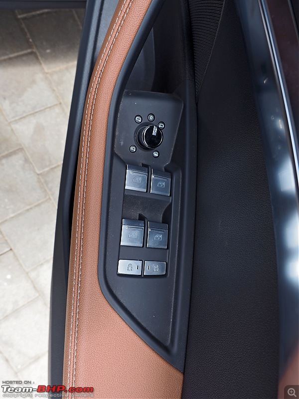 Audi Q8 e-tron Review-2023_audi_q8_etron_15_fr.jpg