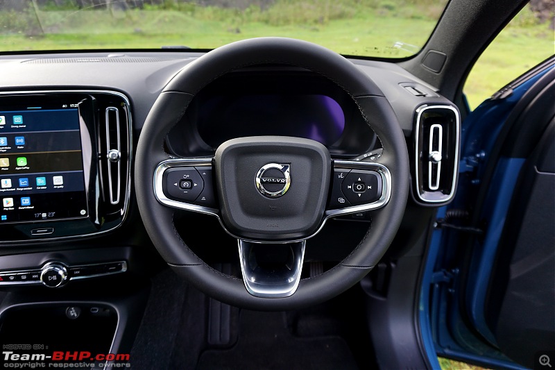 Volvo C40 Recharge Review-2023_volvo_c40_recharge_interior_03.jpg