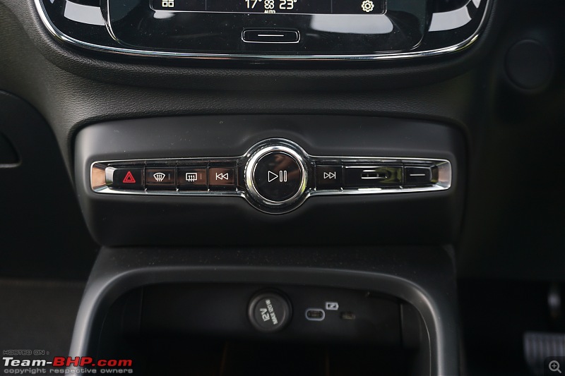 Volvo C40 Recharge Review-2023_volvo_c40_recharge_interior_30.jpg