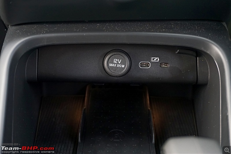 Volvo C40 Recharge Review-2023_volvo_c40_recharge_interior_31.jpg