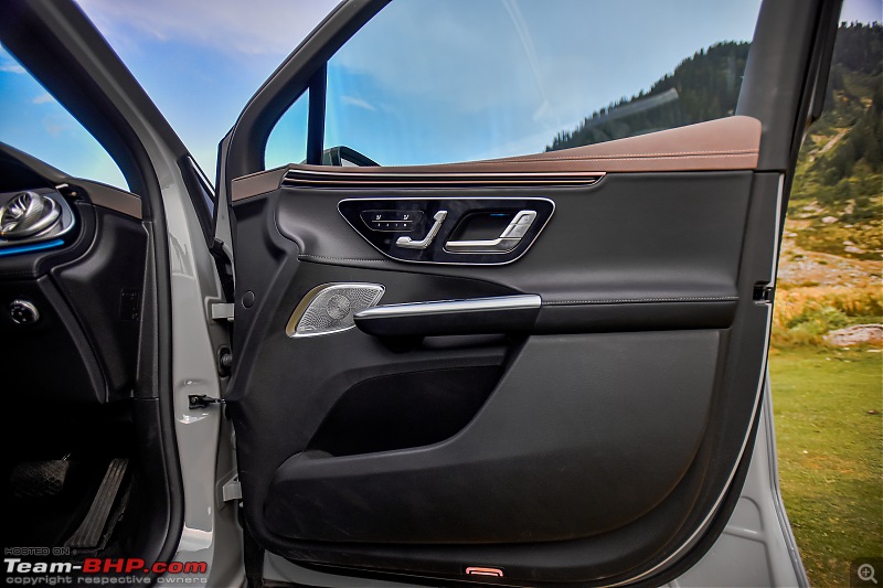 Mercedes-Benz EQE SUV Review-2023_mercedes_eqe_suv_interior_13.jpg