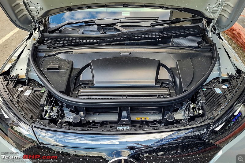 Mercedes-Benz EQE SUV Review-2023_mercedes_eqe_suv_interior_50.jpg