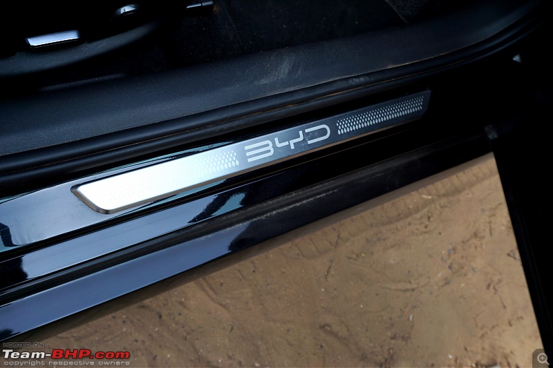BYD Seal Review-2024_byd_seal_interior_14.jpg