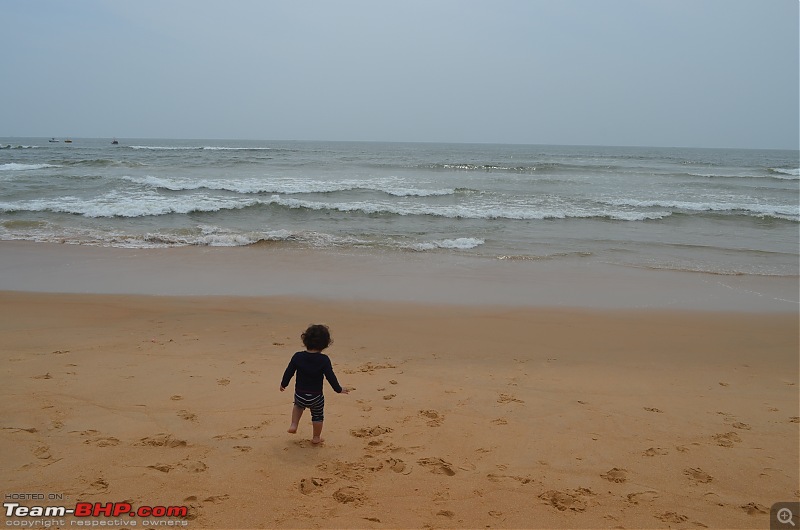 The Official non-auto Image thread-anaya-walking-sea.jpg
