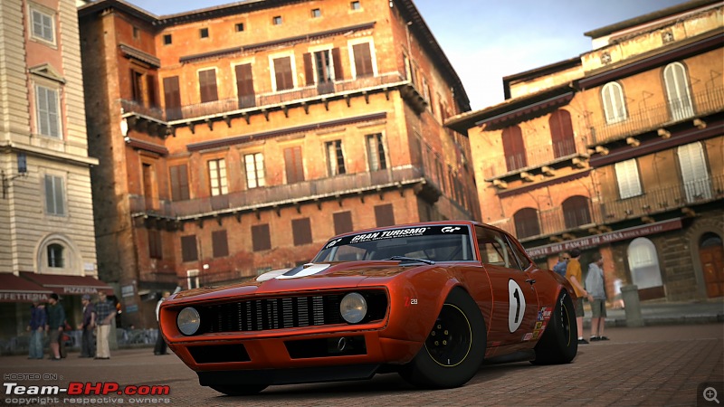 Gran Turismo 5 (GT5) - PS3-siena-piazza-del-campo.jpg