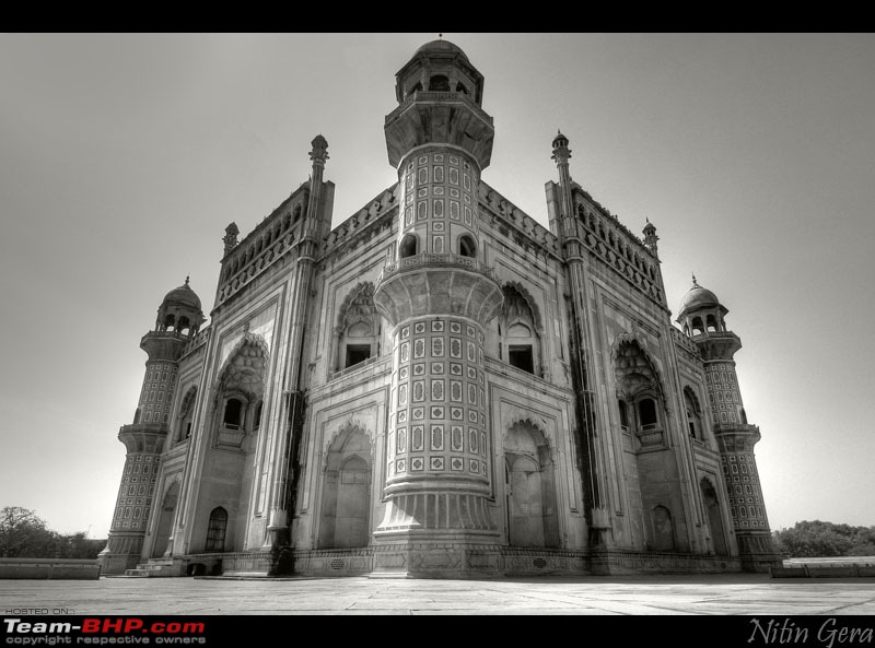 The DSLR Thread-sf-tomb-bw.jpg