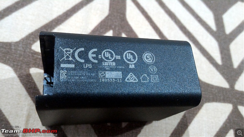 Android Thread: Phones / Apps / Mods-asus-2a-fast-charger_2.jpg
