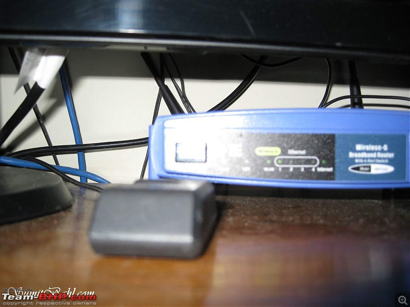 My Gaming Rig with specs and pictures-linksys-wrt54g.jpg