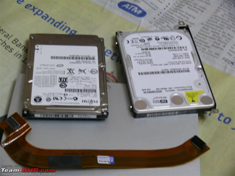 Inside Macbook Pro 17inch! Upgrading HDD howto!-10-hdds.jpg