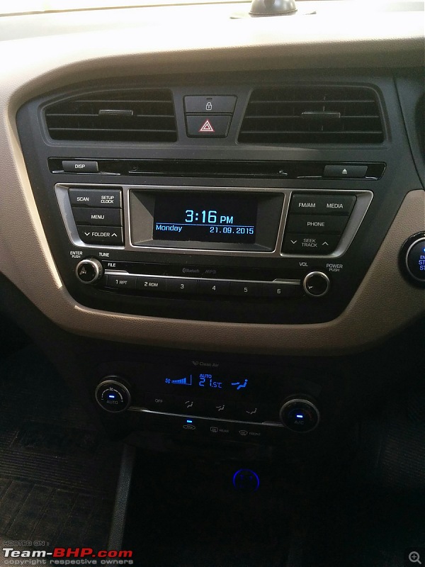 Honda Jazz vs Hyundai Elite i20-dash_i20.jpg