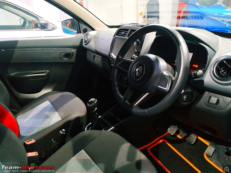 Renault Kwid | Manual or AMT?-1628966306101.jpg