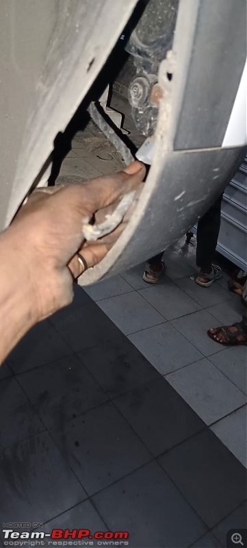Kia Seltos was damaged during service by KUN Kia, Ambattur | Caught on dashcam | Ended up resolved-e4f7c90c006b4e23b2019f7328a02dac.jpg