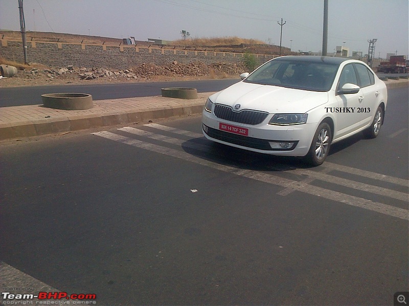 Scoop! 2013 Skoda Octavia (MQB) caught. EDIT : New Pics on Pg 1-2.jpg