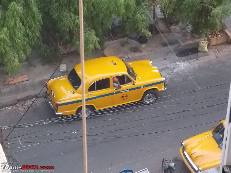 Ambassador: Best Taxi in the World, according to Top Gear!-kolkataambazarirallyapr2013-002.jpg