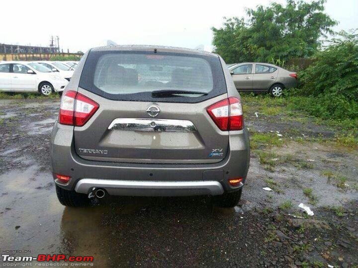 Nissan's Duster-based SUV, the Terrano: Full Pics are out!-nissanterranorearspied.jpg