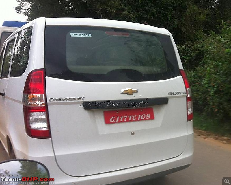 Chevrolet Enjoy CNG spotted testing in India-chevrolet-enjoy-cng-spyshot-2.jpg