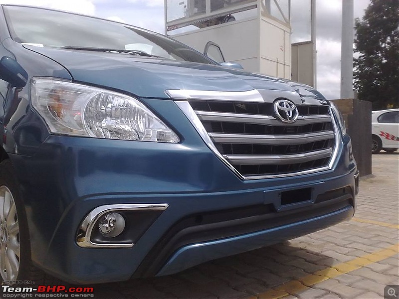 2014 Toyota Innova Facelift - Now Launched!-toyotainnovafaceliftspottedindealership.jpg