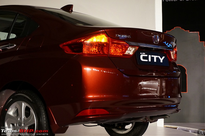 Pics & Report: 2014 Honda City unveiled in India-008city13006.jpg