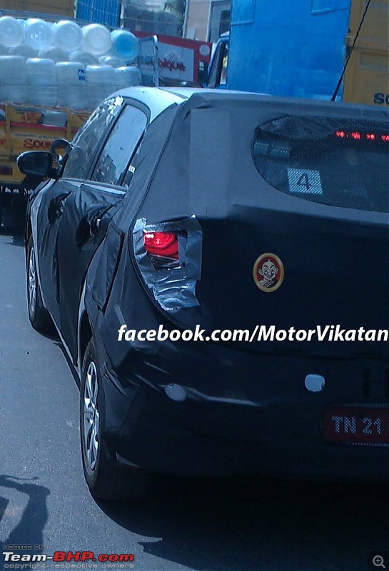 SCOOP Pics! 2014 Hyundai i20 spotted testing in India *UPDATE* Now launched @ 4.89L-2015hyundaii20rearspyshotfromchennai698x1024.jpg