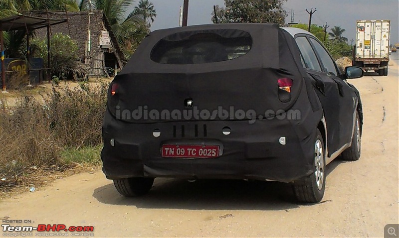 SCOOP Pics! 2014 Hyundai i20 spotted testing in India *UPDATE* Now launched @ 4.89L-3iabspies2015hyundaii20rearthreequarter1024x612.jpg