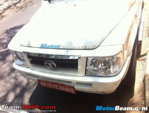 On the Tata Bolt Hatchback-6500x380xtatasumogoldspyshotsidefront.jpg.pagespeed.ic.nxa48keat7.jpg