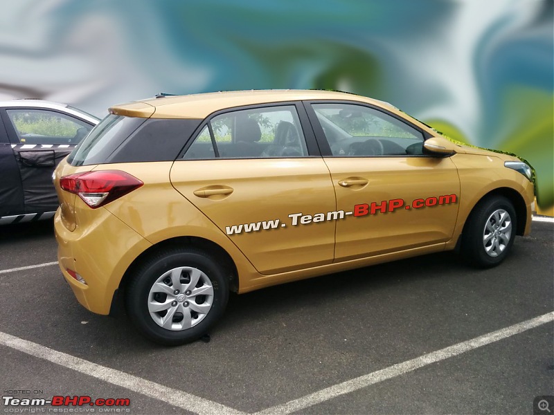 SCOOP Pics! 2014 Hyundai i20 spotted testing in India *UPDATE* Now launched @ 4.89L-2014-i20-side-full.jpg