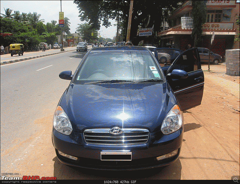 What happened to good looking cars?!-august-10th-2009-channapatna.gif