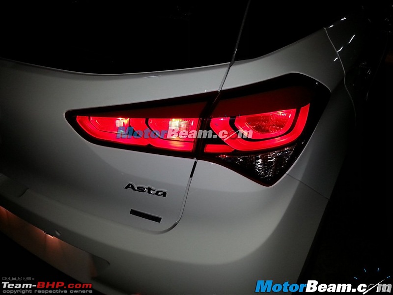 SCOOP Pics! 2014 Hyundai i20 spotted testing in India *UPDATE* Now launched @ 4.89L-2015hyundaielitei20spyshotledtaillights.jpg
