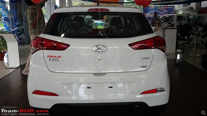 SCOOP Pics! 2014 Hyundai i20 spotted testing in India *UPDATE* Now launched @ 4.89L-h2.jpg
