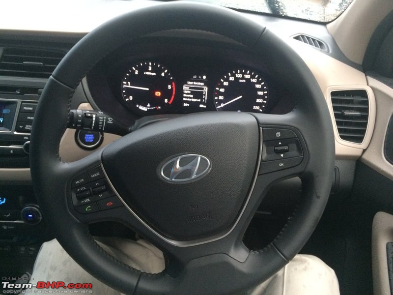 SCOOP Pics! 2014 Hyundai i20 spotted testing in India *UPDATE* Now launched @ 4.89L-photo-23.jpg
