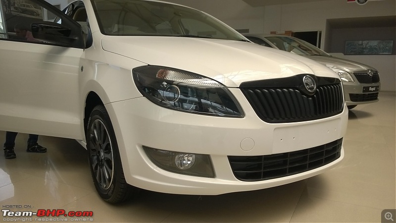 Skoda Rapid Diesel & 7-Speed DSG. Black edition too-sr1.jpg