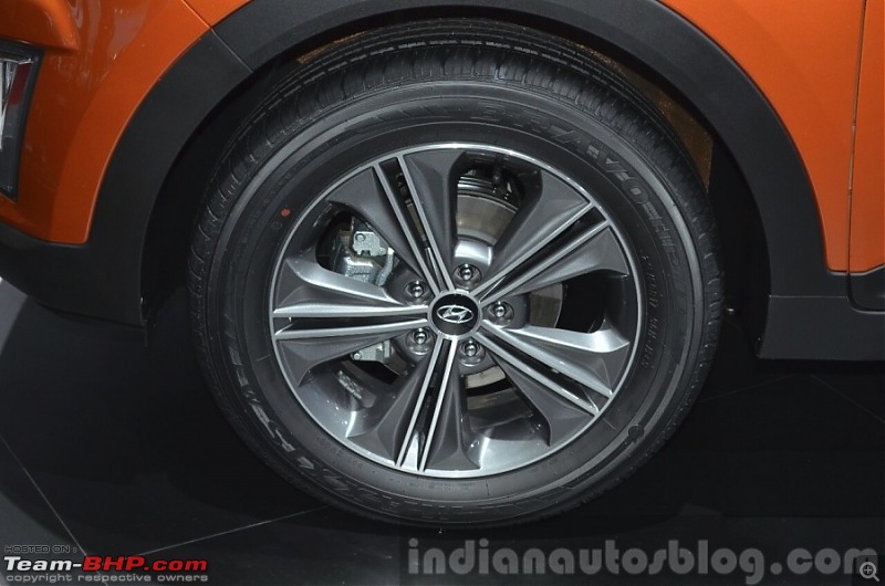 Hyundai ix25 Compact SUV caught testing in India. EDIT: Named the Creta-hyundaiix25wheeldiscbrakeatautoshanghai2015900x596.jpg