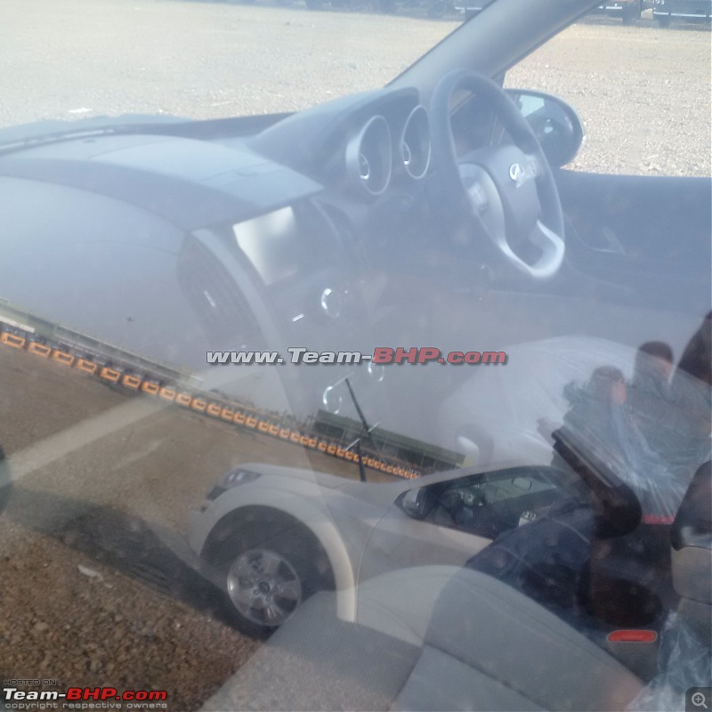 Mahindra XUV500 facelift revealed in spy shots EDIT: Now launched at Rs. 11.21 lakh-img_20150422_170420.jpg