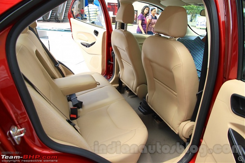 Ford Figo-based compact sedan - The Aspire-fordfigoaspirerearlegroomfromunveiling900x600.jpg