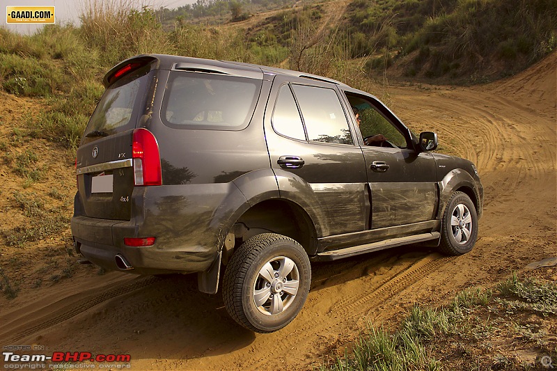 Scoop: Updated Tata Safari Storme in the offing? EDIT: Now launched-img_0556-copy.jpg