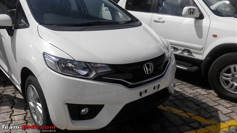 The 2015 Honda Jazz (3rd-gen)-a1.jpg