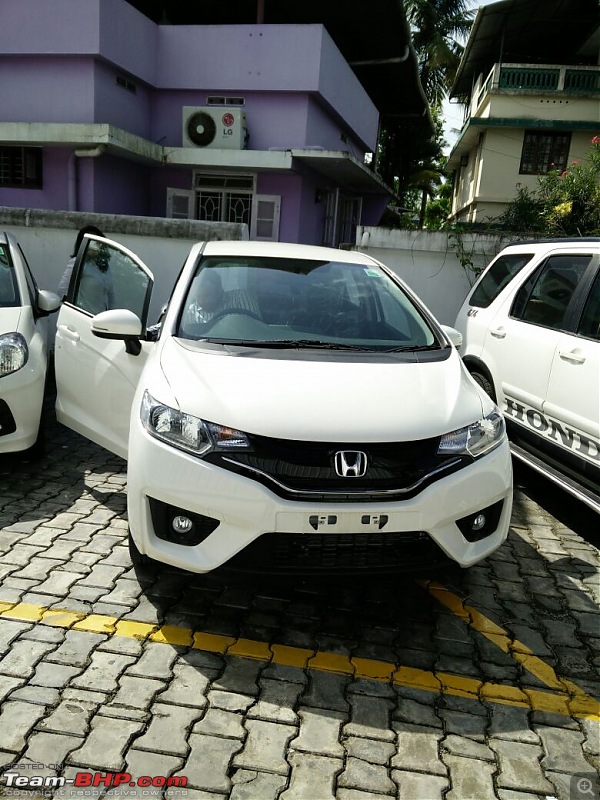 The 2015 Honda Jazz (3rd-gen)-a2.jpg