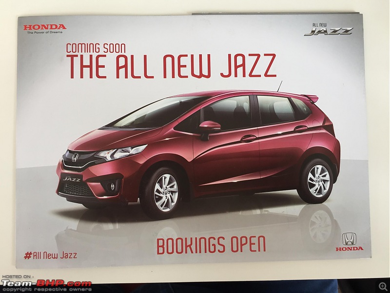 The 2015 Honda Jazz (3rd-gen)-01-ntunjoi.jpg