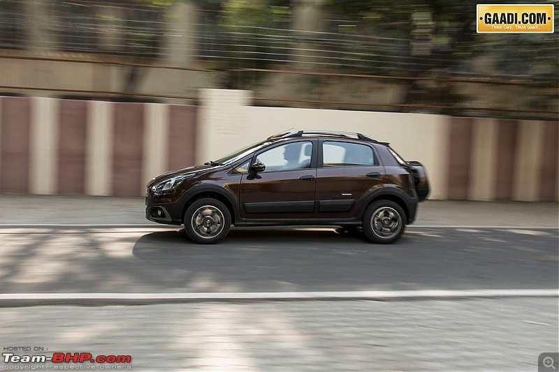 A Close Look: Fiat Punto Abarth. EDIT: Now launched at Rs. 9.95 lakhs!-img_5384copy_2.jpg