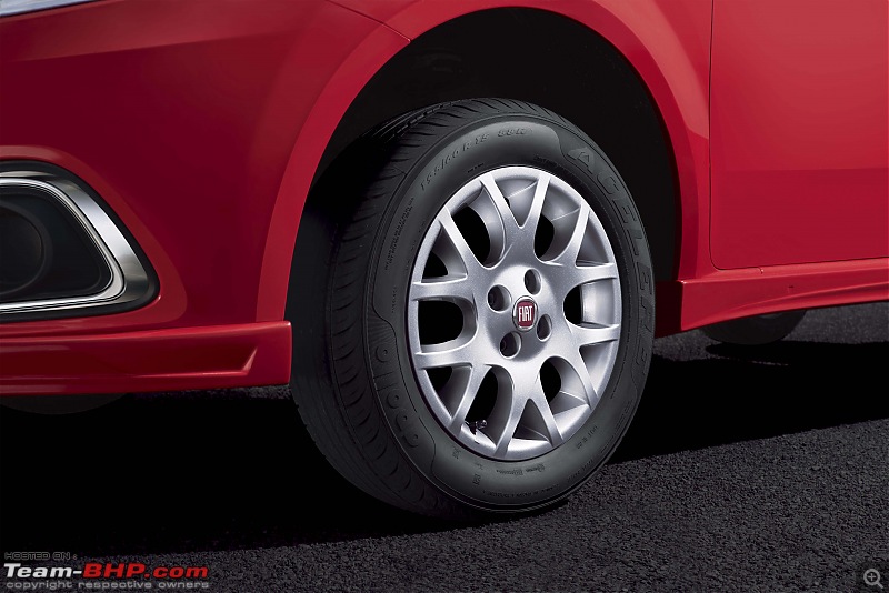 2014 Fiat Punto Evo : A Close Look-punto-sportivo-alloy-wheels.jpg