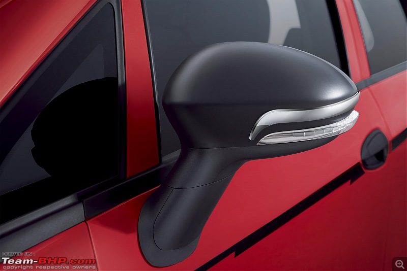 2014 Fiat Punto Evo : A Close Look-punto-sportivo-sporty-rv-mirrors.jpg