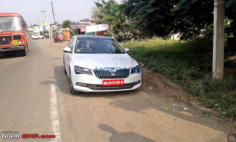Scoop! Third-gen Skoda Superb spotted testing in India EDIT: Launched at Rs. 22.68 lakhs!-new2016skodasuperbindia4.jpg