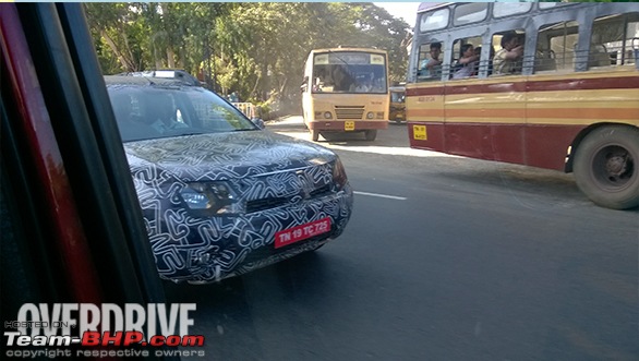 Renault Duster facelift spotted testing in India-2016renaultdusterspied5.jpg