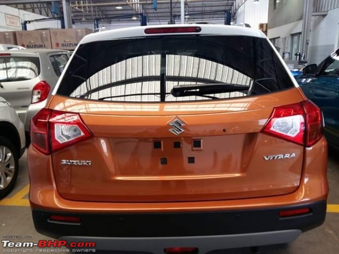 The Maruti Vitara Brezza Compact SUV-marutivitarabrezzareardualtonecolor500x500.jpg